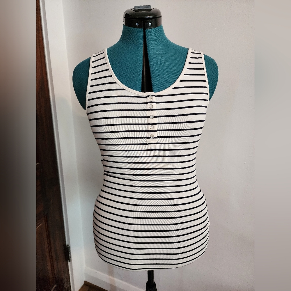 Seraphine Black and White Fitted Sleeveless Tank Top